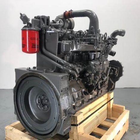 Komatsu S6D105-1 Engine